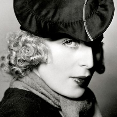 Tamara de LEMPICKA - An Art Deco Idol 