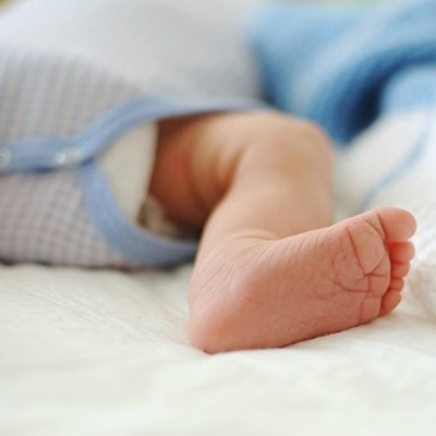 ۲۵- چرا فرزندمان را ختنه می‌کنیم؟