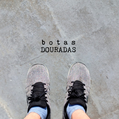 botas DOURADAS