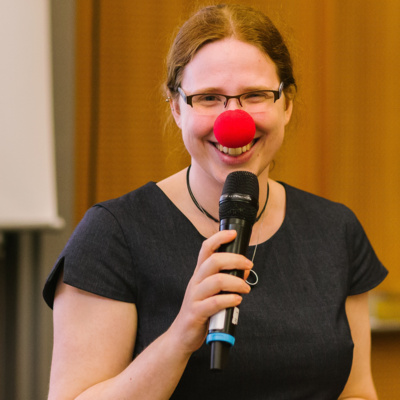 Im Gespräch mit Pia - über rote Nasen, Lachyoga, sexuelle Bildung, Glück uvm. episode artwork