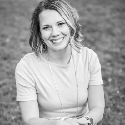 #8: Louise LeSueur - On Motherhood + an In-Depth Look Into The Piano Place Juniors Program