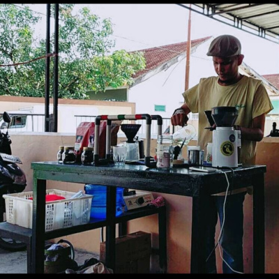 KESMAT PODCAST 008 - WITH PEACE KOPI
