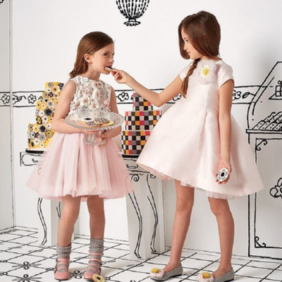 Choosing sustainable ethical children\'s designer clothes