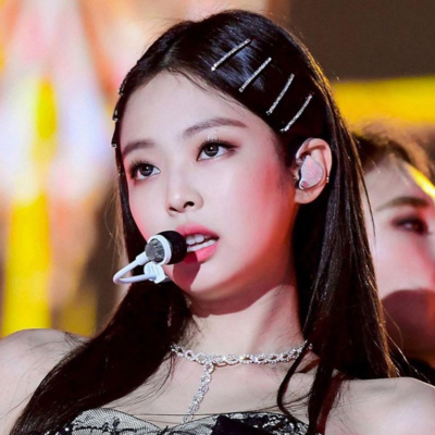 Jennie và G-Dragon lộ bằng chứng hẹn hò, nhưng phản ứng của netizen mới bất ngờ episode artwork