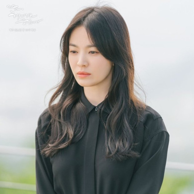 Song Hye Kyo và dàn mỹ nhân chuyên 'cặp kè' trai trẻ: Người bị chỉ trích, người được khen episode artwork