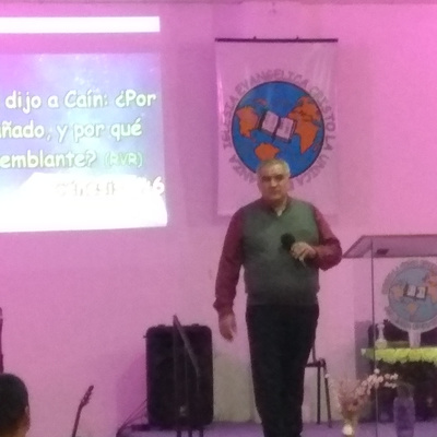 Pastor Jorge Lizarraga predicacion