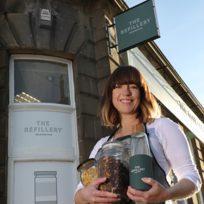 119: Kelly Wright, Founder of The Refillery on Keeping It Local and Franchising a Business