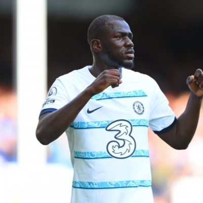 Kalidou Koulibaly checks in at Chelsea 