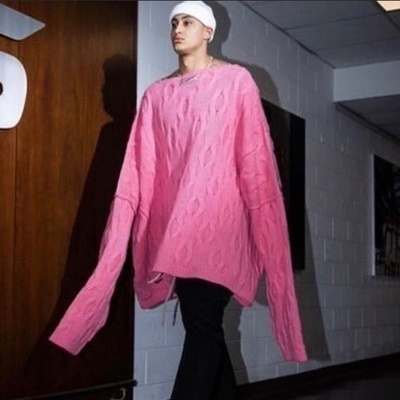 The 2021 female (feat. Hua) The 2021 female (feat. Hua)