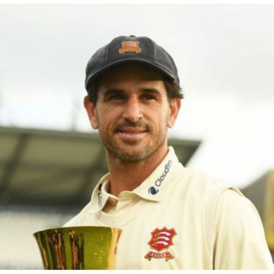 RYAN TEN DOESCHATE announces his retirement from first class cricket.