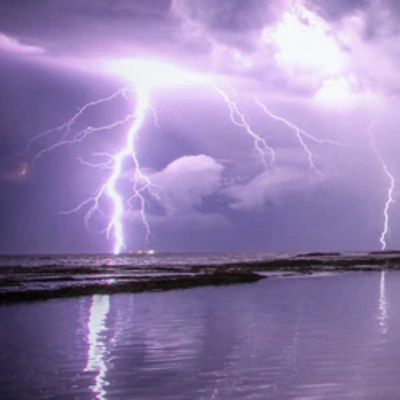  Thunder on Beach White Noise 8 Hours | Waves Crashing with Rain and Thunder Sound episode artwork