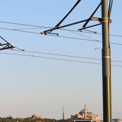 Nerdesin • Ahmet Kutsi Tecer [Seslendiren: İsmet Özel]