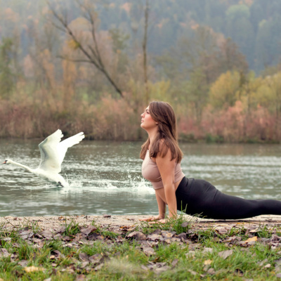 YogAttraction - Episode 7 - eine junge Yogalehrerin aus Bern mit Beatrice Gisselbrecht