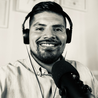EP 20 "𝙿𝚎𝚛𝚜𝚘𝚗𝚊𝚕 𝚂𝚝𝚘𝚛𝚢" 𝙷𝚘𝚜𝚝 MFTT/PCCT (US NAVY Veteran) 𝙼𝚊𝚛𝚔 𝚁𝚒𝚟𝚎𝚛𝚊  episode artwork