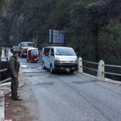 No habrá paso mañana en el puente Canchó, carretera a Chichicastenango. episode artwork