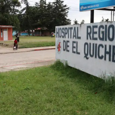 Roban equipo médico en Hospital Regional de Quiché. episode artwork