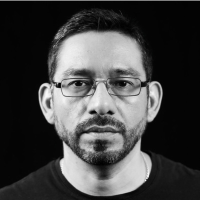 Poesía al desnudo