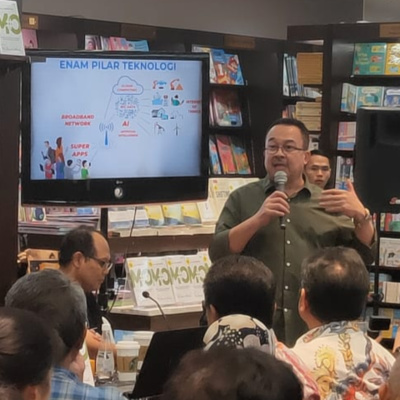Episode 3. #2 Bpk Andreas Maryoto, Jurnalis KOMPAS | Book Discussion #MO: Series on Disruption With Prof. Rhenald Kasali, Ph.D.