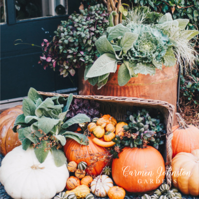 How to Create a Natural and Beautifully Layered Fall Front Porch