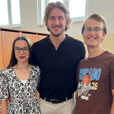 Currently playing episode