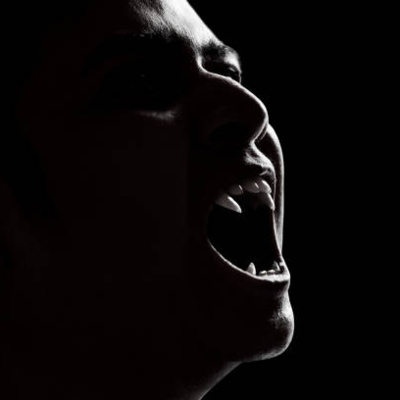 2. sezon Bölüm 1: Zamanla Geçmeyen Korku: Vampir 2. sezon Bölüm 1: Zamanla Geçmeyen Korku: Vampir