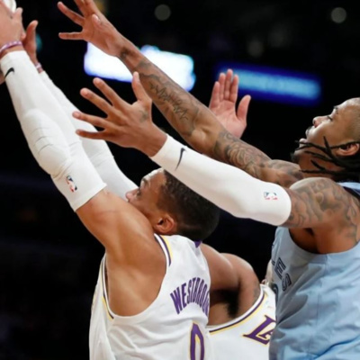 Lakers Fast Break- Lakers-Grizzlies Wrap-Up with the Lakerholics!