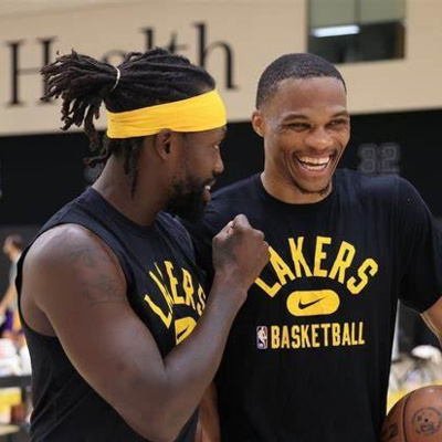Lakers Fast Break- We Have Questions As Lakers Training Camp Begins! with Joe Soro!