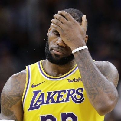 Lakers Weekend- Is It Time To Re-Evaluate Our Expectations? with Jamie Sweet!