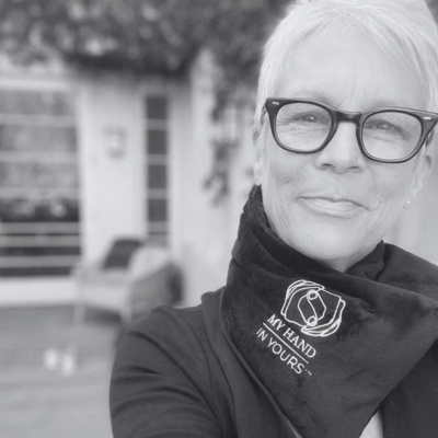 Pillow Talk by Pour Les Femmes with host Robin Wright
