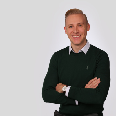 Alumni und Entrepreneure der accadis Hochschule im Interview