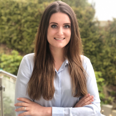 Alumni und Entrepreneure der accadis Hochschule im Interview