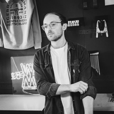 Alumni und Entrepreneure der accadis Hochschule im Interview