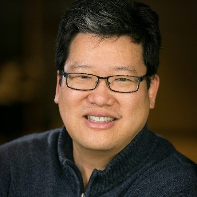 Eddie Yoon, Founder, EddieWouldGrow, Author of Superconsumers, Contributor @ HBR, Co-Creator of Category Pirates, the newsletter talks about Category Creation, Solopreneurship and Personal IPOs