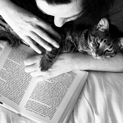 Depois de gatos, tofu, e problemas oftalmológicos, será desta que falamos de livros?