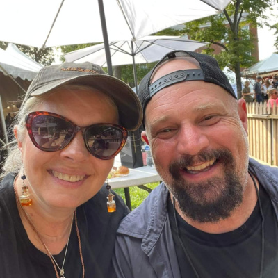 Jeff and Rachael Muller (of the Scotchy Bourbon Boys) and the paranormal force that brought them to Ohio. episode artwork