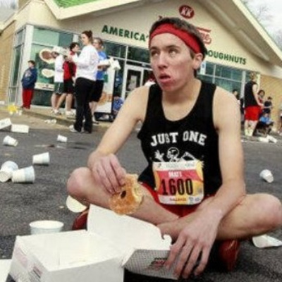 🍩Krispy Kreme Challenge. Would you do it? 🏃‍♀️💨