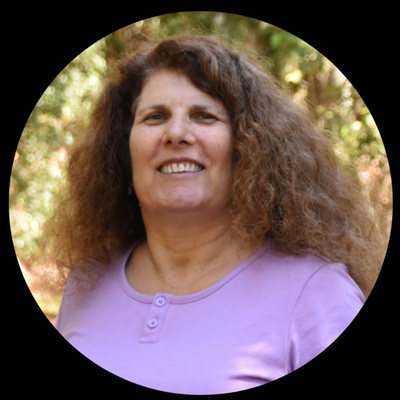 Ep. #142 "Guest: Pamela Cummins - Expert Dream Interpreter."