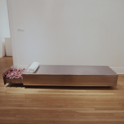 匂いで失神するソファ｜香りの芸術②｜ヴァレスカ・ソアレス| Foodiology｜哲学・芸術