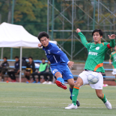 卒業研究シリーズ : サッカーの指導者養成システムの比較研究