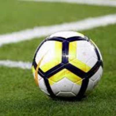 005. Saison de football annulée ?