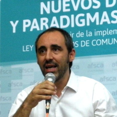 Fernando Torrillate: "Buscamos recrear el espíritu creativo y rebelde de María Elena Walsh" episode artwork