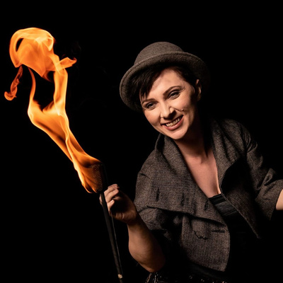 S: 01, Ep: 52: Interview with Morgan Knudsen/The Man In the Black Hat
