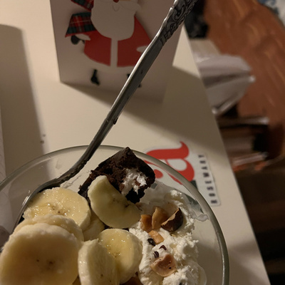 malted moo & ding dongs for breakie it’s the holidays right YES I DID