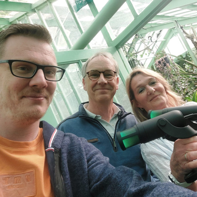 We bezoeken de tropische kas en Jille hoort er officieel bij! Door een groene Bril