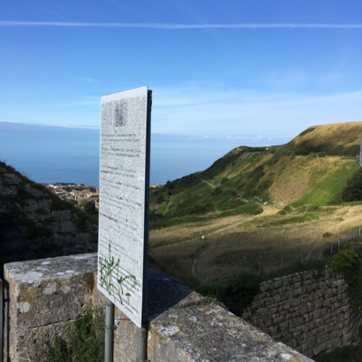 Ep. 3 Enclosure : Visible and Invisible Boundaries