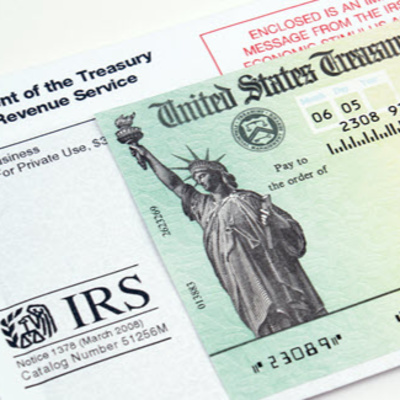 No hay que devolver el dinero del estimulo los $1,200 & que pasara con los estudiantes de la visa J1 