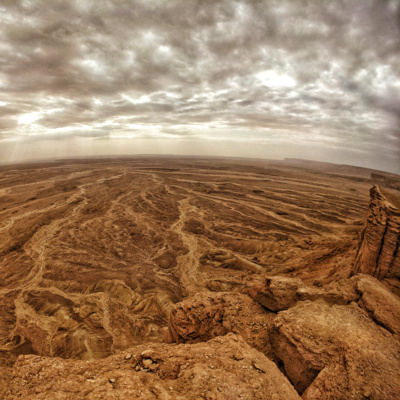 S2 E6 - Edge of The World, Saudi Arabia S2 E6 - Edge of The World, Saudi Arabia