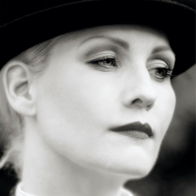 Nothing Held Back w/ Dr. Ottiliana Rolandsson