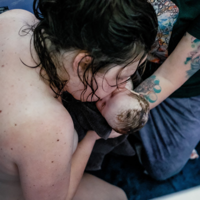 Enfantement de Fanny, se sentir la femme la plus forte du monde ! Enfantement de Fanny, se sentir la femme la plus forte du monde !