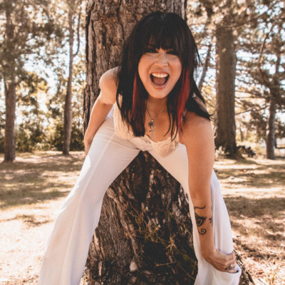 Rock 'n Roll Ghost S2 E5 - Interview with Soraia's ZouZou Mansour